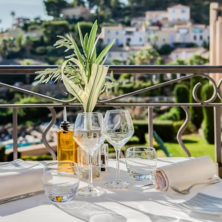 호텔 Le Fregate Provence 4*