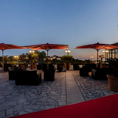 Le Fregate Provence Hotel