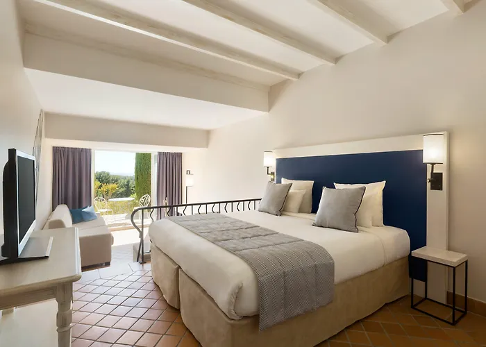 Le Fregate Provence