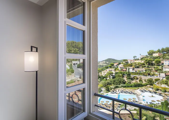 Le Fregate Provence 酒店 4*