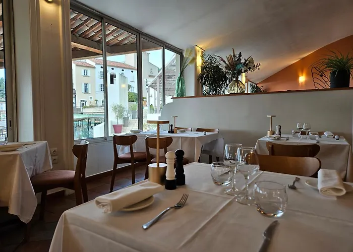 Le Fregate Provence מלון סן-סיר-סור-מר