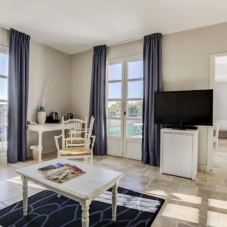 فندق Le Fregate Provence سا سيرْ سور مير
