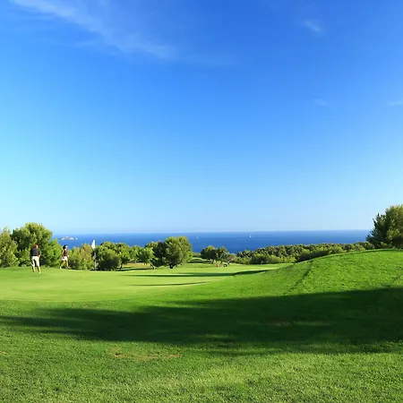 Le Fregate Provence فندق سا سيرْ سور مير