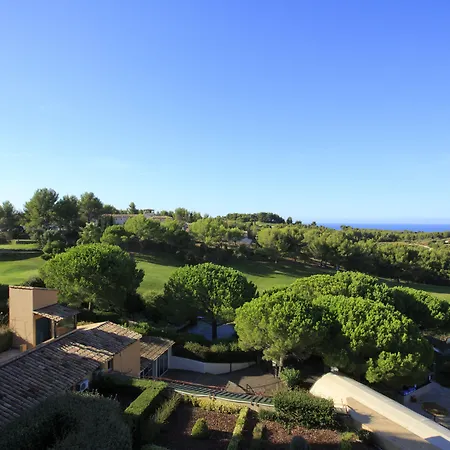 Le Fregate Provence מלון 4*