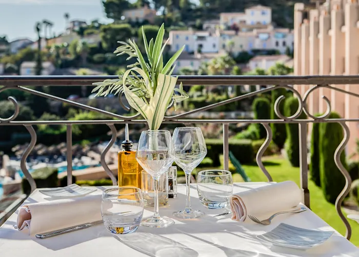 فندق Le Fregate Provence 4*